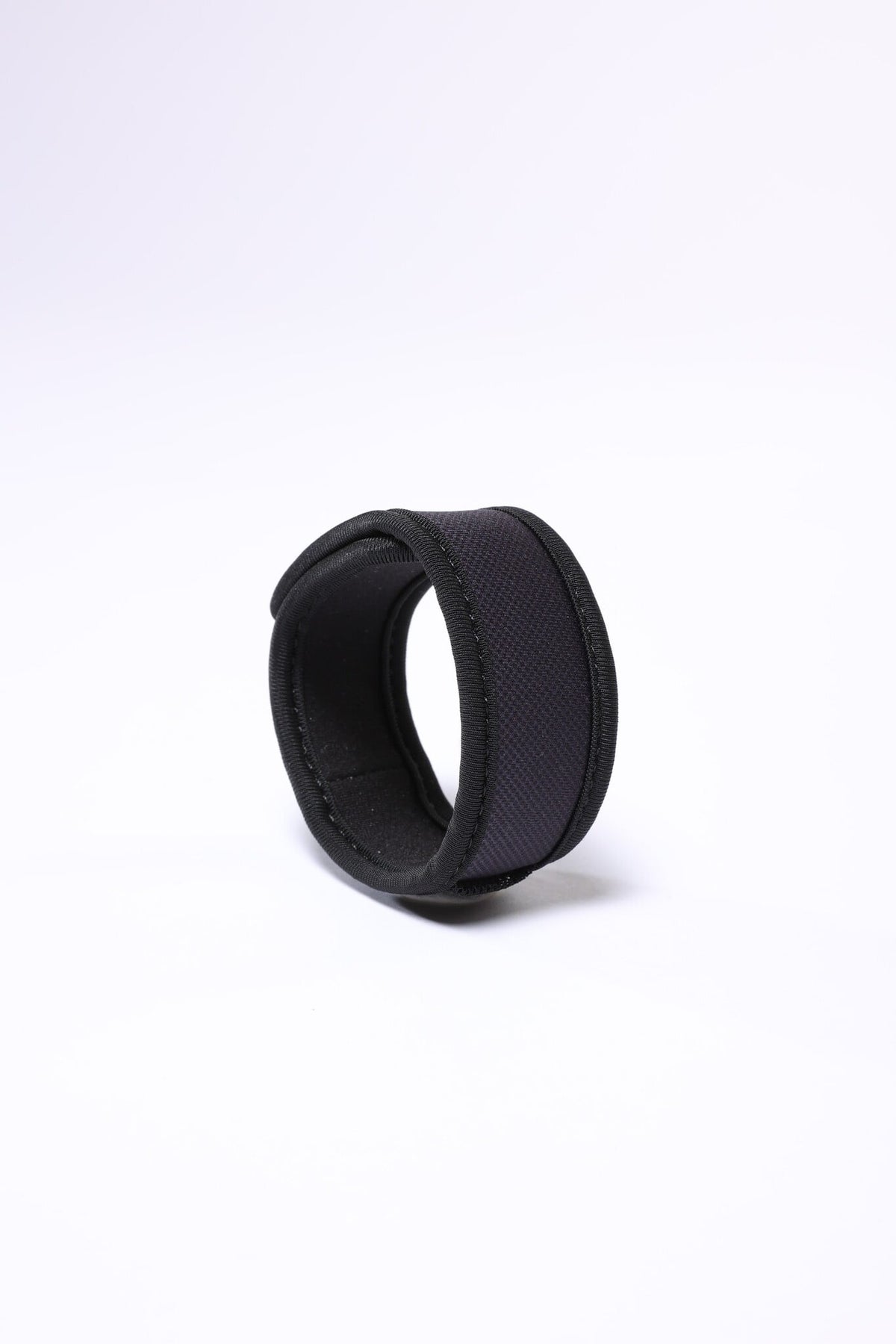 Parakito Rechargeable Anti-Mosquito Bracelet - Adult - Plant-Based Protection - Refillable - Innovative