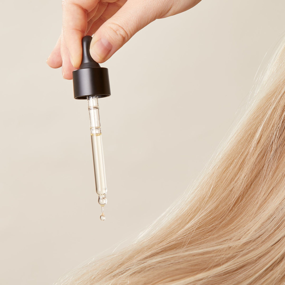 UpCircle - Scalp + Hair Oil Treatment - Bacuri Butter and Castor Oil