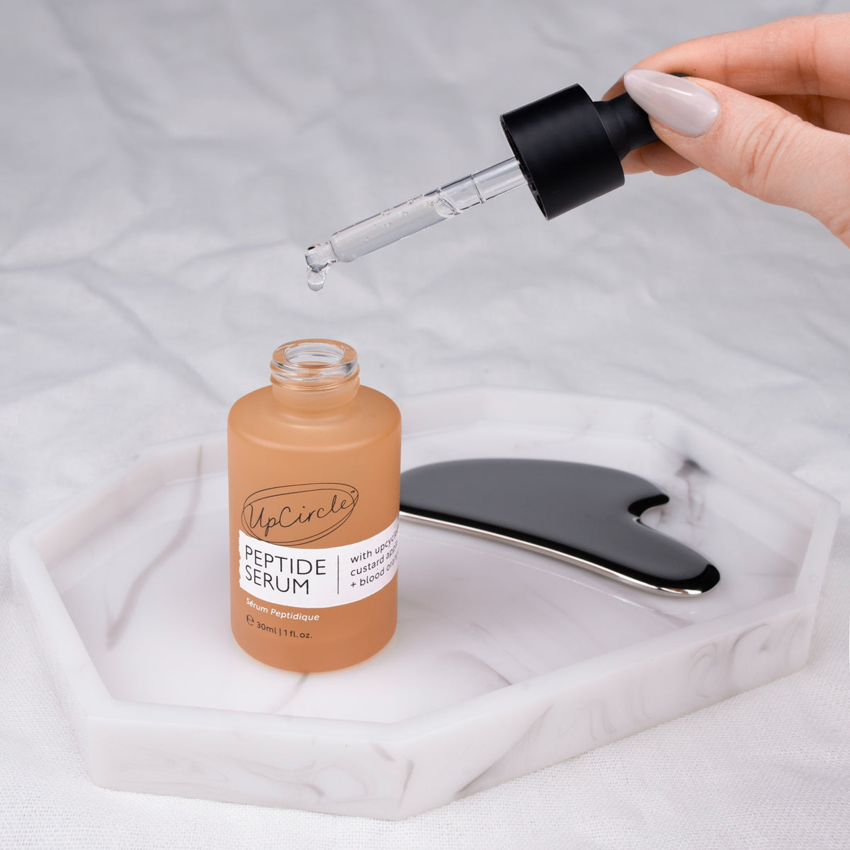 Peptide Serum with upcycled Custard Apple + Blood Orange - 30 ml