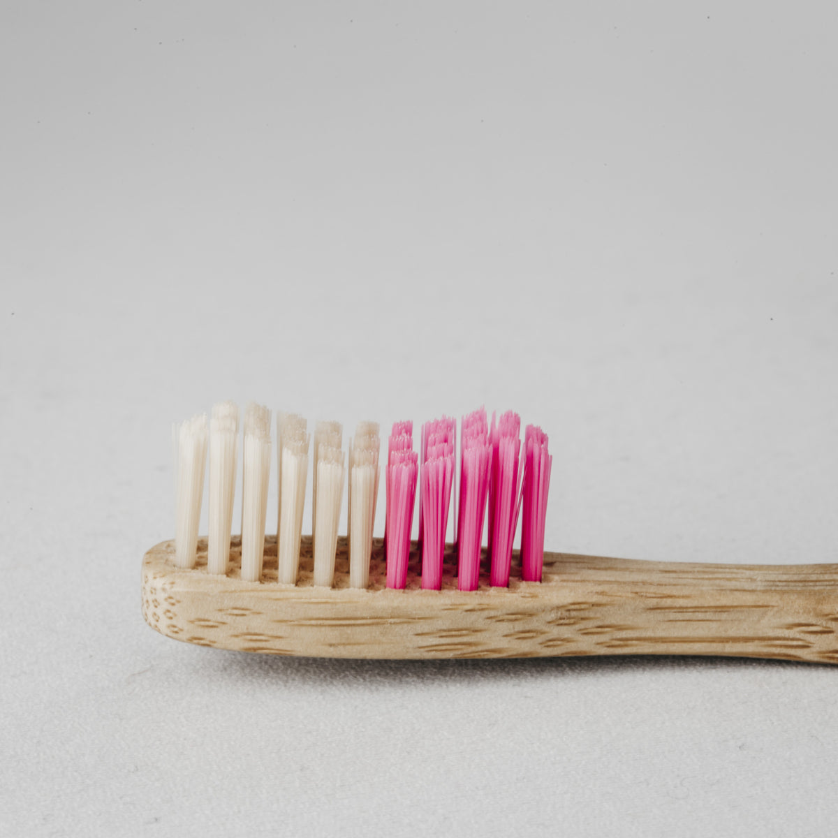 Banbu toothbrushes | Hard | bamboo | 2 colors