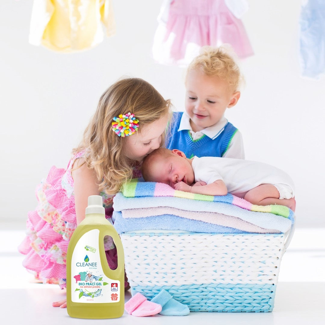 Cleanee ECO Wasmiddel voor kinderkleren - 1,5 L - geschikt voor gevoelige huid