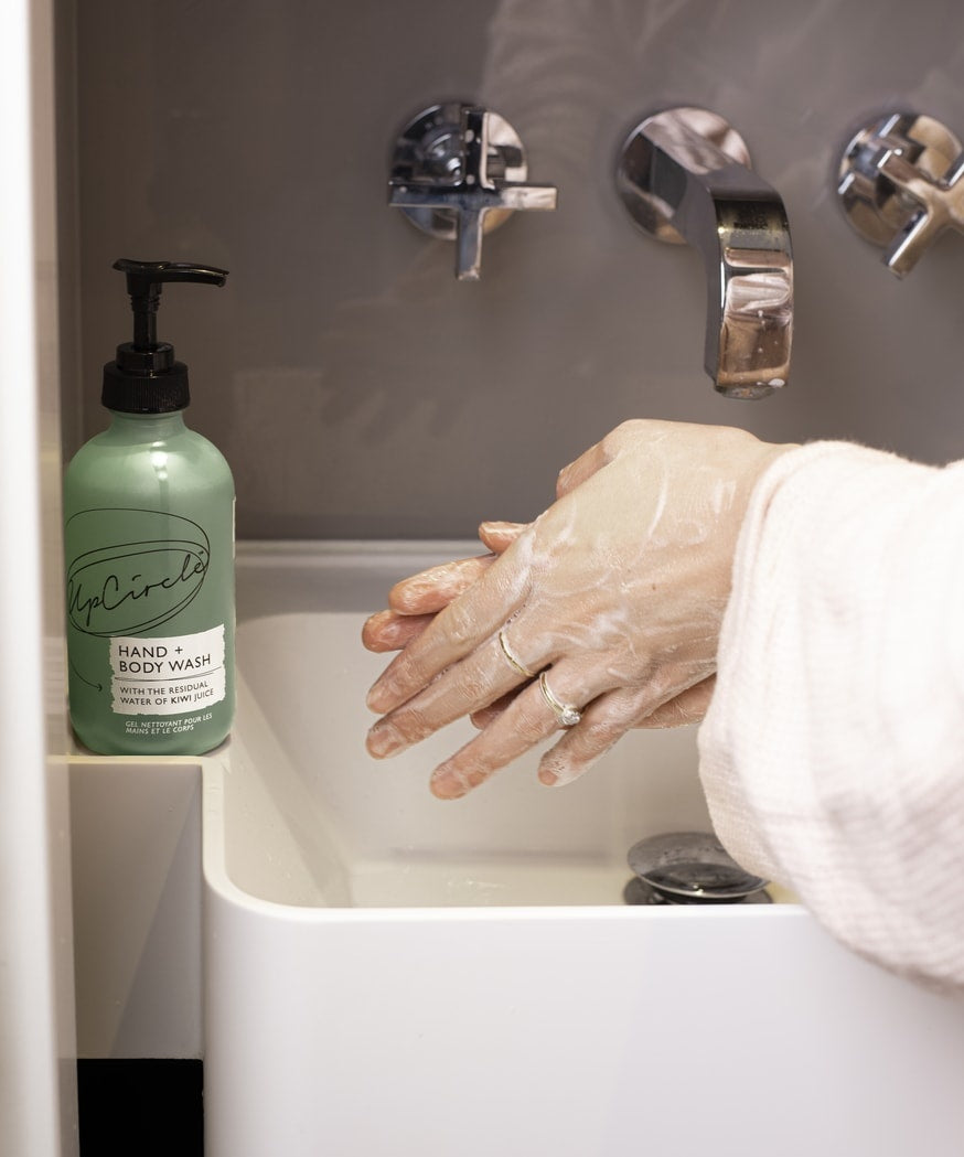 Hand + Body Wash – Upcycled Kiwi Water – 250 ML