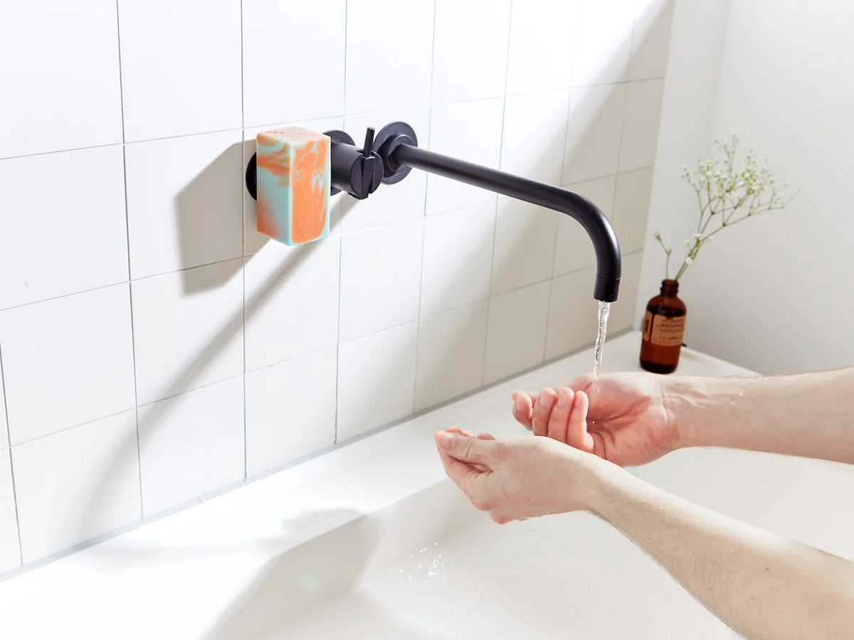SOAPI & Niyok  Shower Bar Bundle